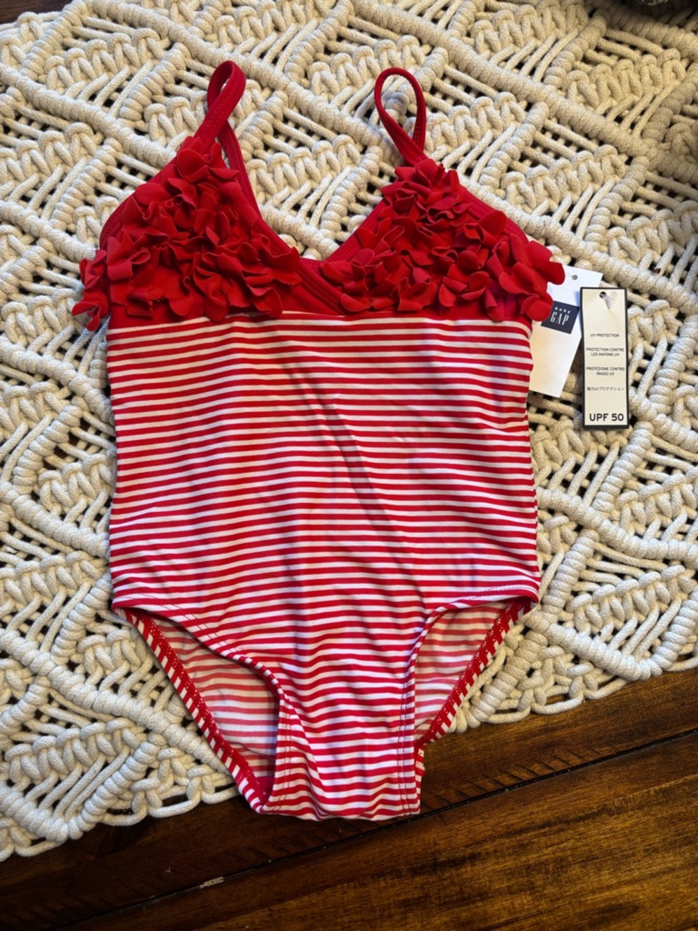 New baby girl Baby Gap swimsuit size 18-24 months